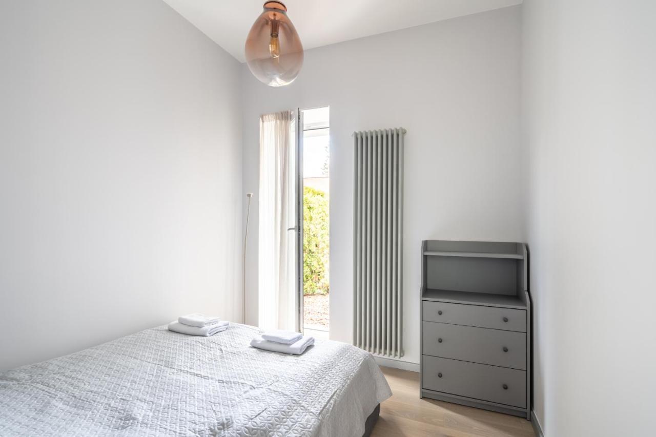 New Comfortable 2 Bedroom Cottage W/Big Terrace Jūrkalne Kültér fotó